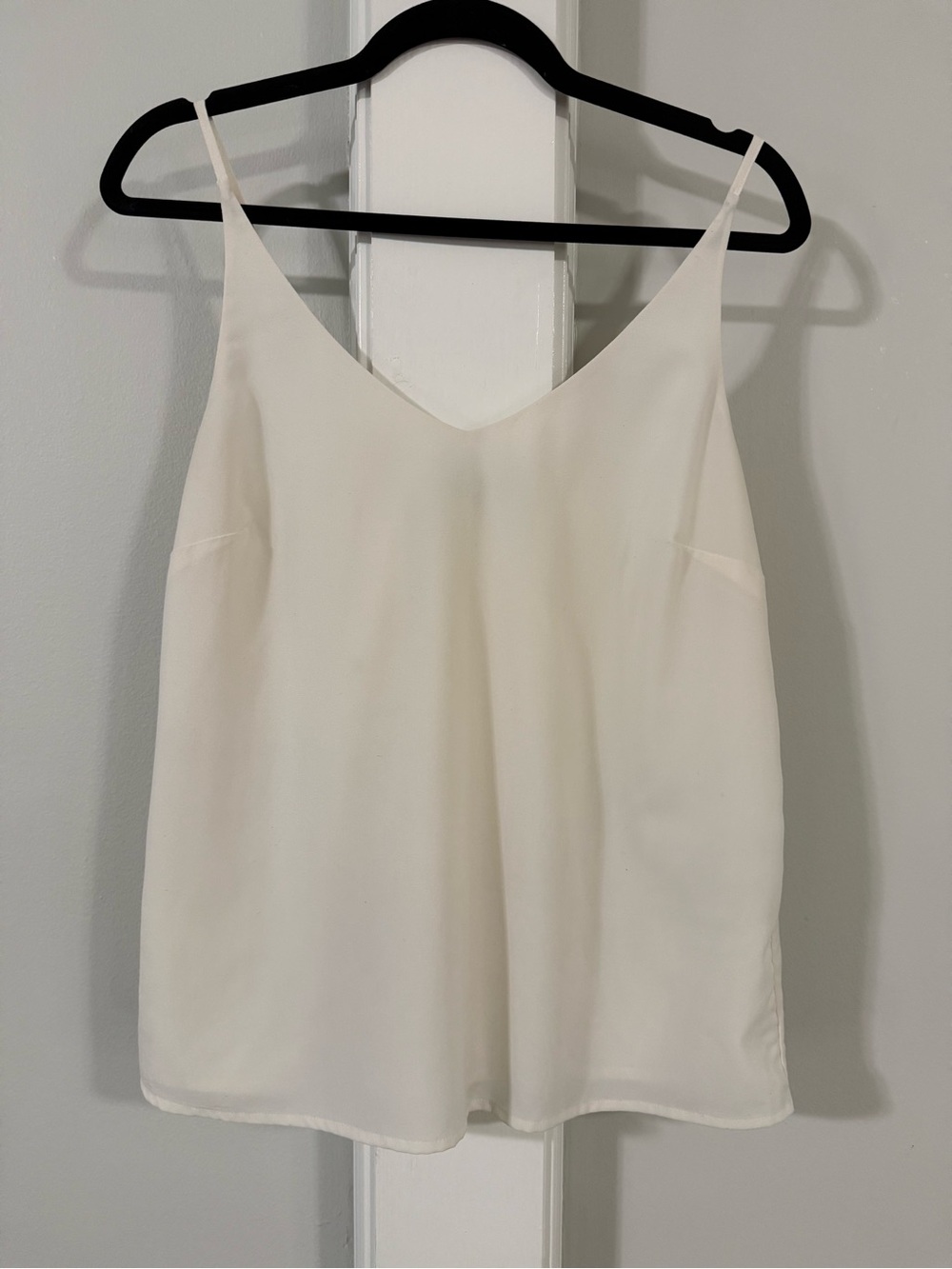 Women’s Ivory V-Neck Cami Top